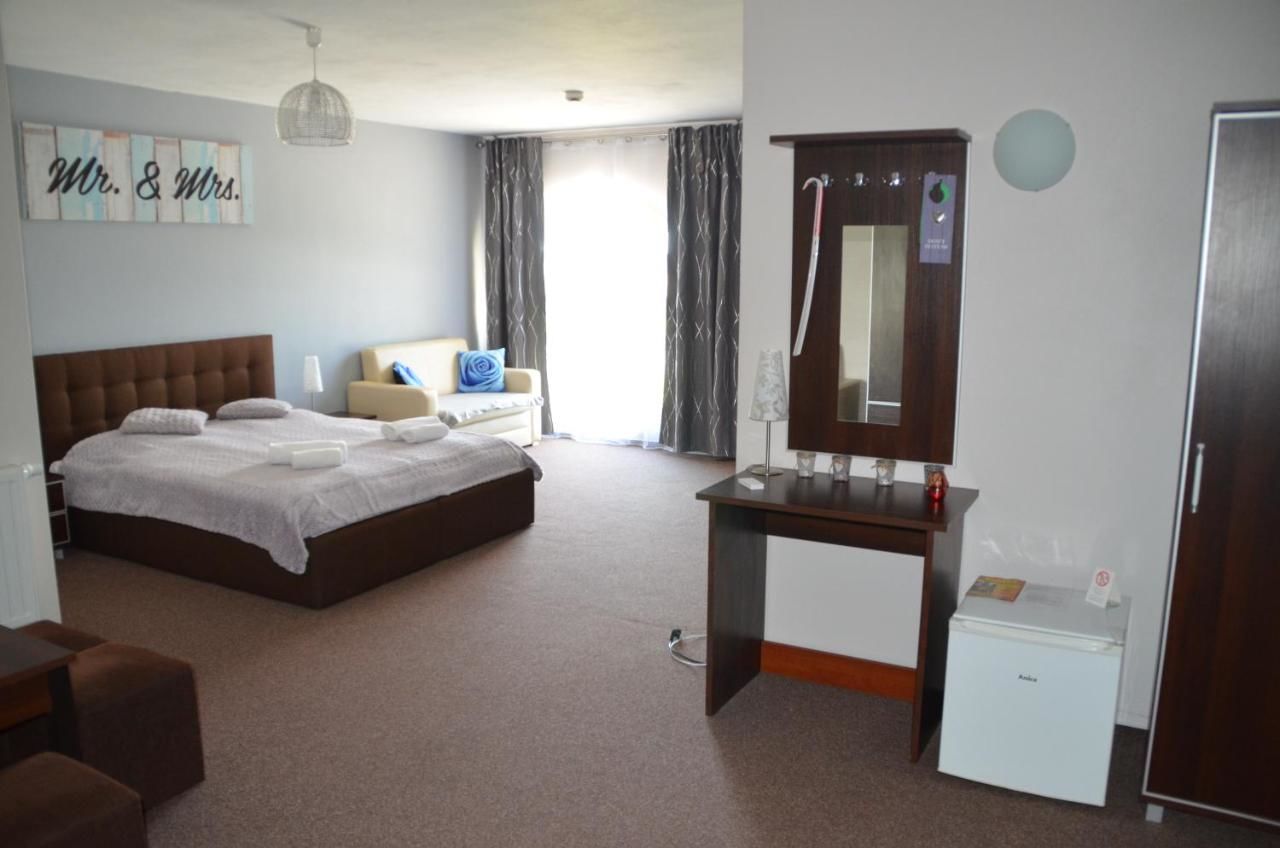 Отель Hotel Tenis Chrząstowice