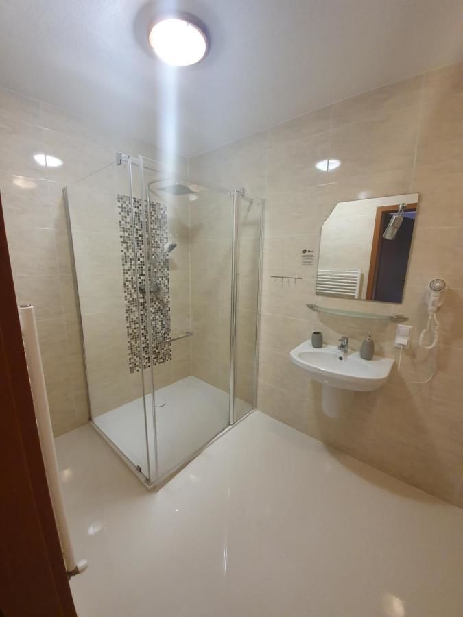 Отель Hotel Tenis Chrząstowice