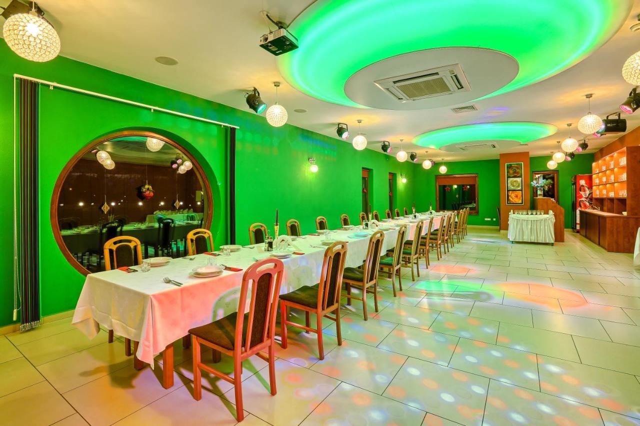 Отель Hotel Tenis Chrząstowice-33