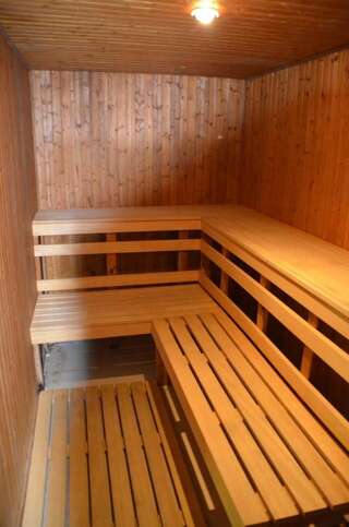 Отель Hotel Tenis Chrząstowice-3